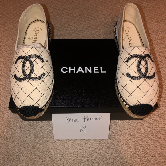 CHANEL espadrilles NWT - Picture 1 of 8